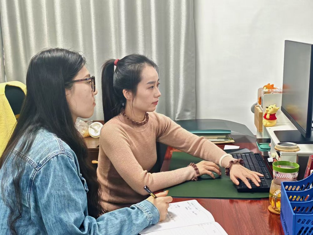 “賬”里春秋藏嚴謹，學中奮進護發(fā)展