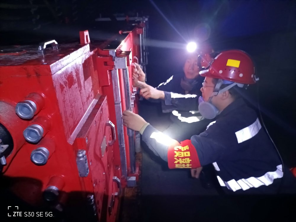 陜煤建設(shè)韓城分公司張家峁項(xiàng)目部：夯責(zé)任 除隱患 防風(fēng)險(xiǎn) 織密百日安全“防護(hù)網(wǎng)”