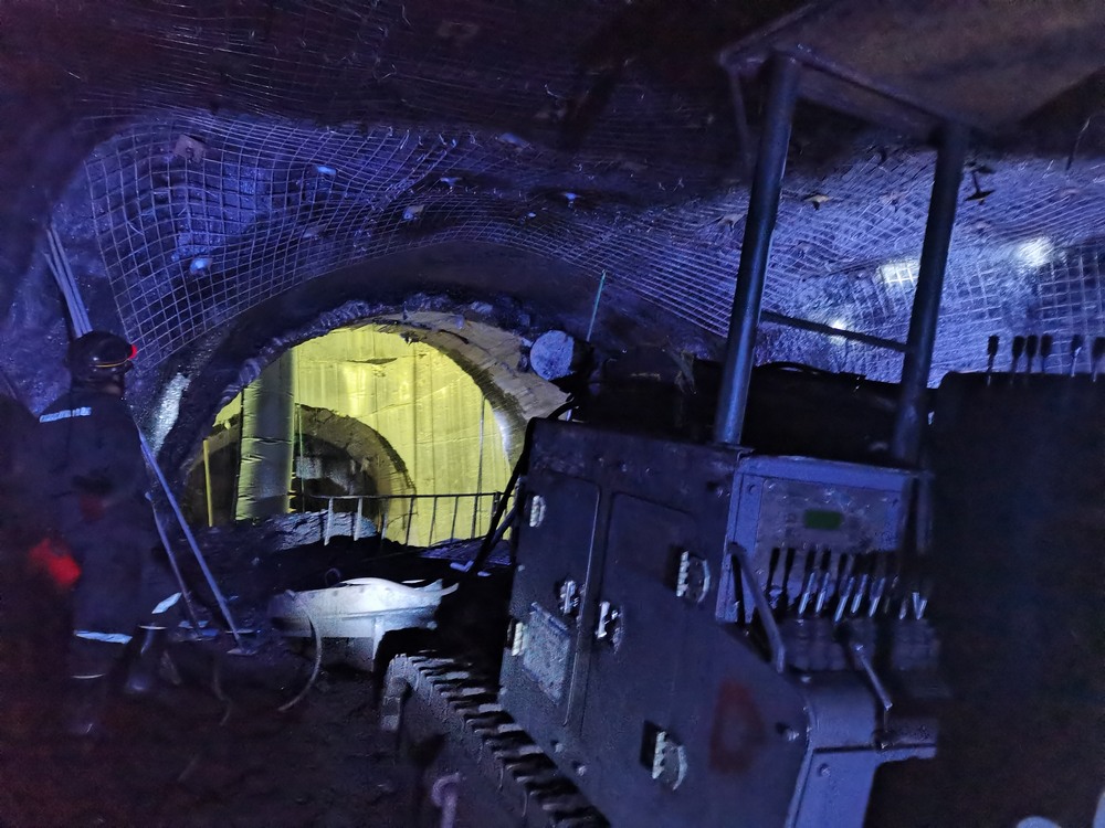  捷報！陜煤建設礦建二公司郭家灘項目部關鍵工程安全順利貫通