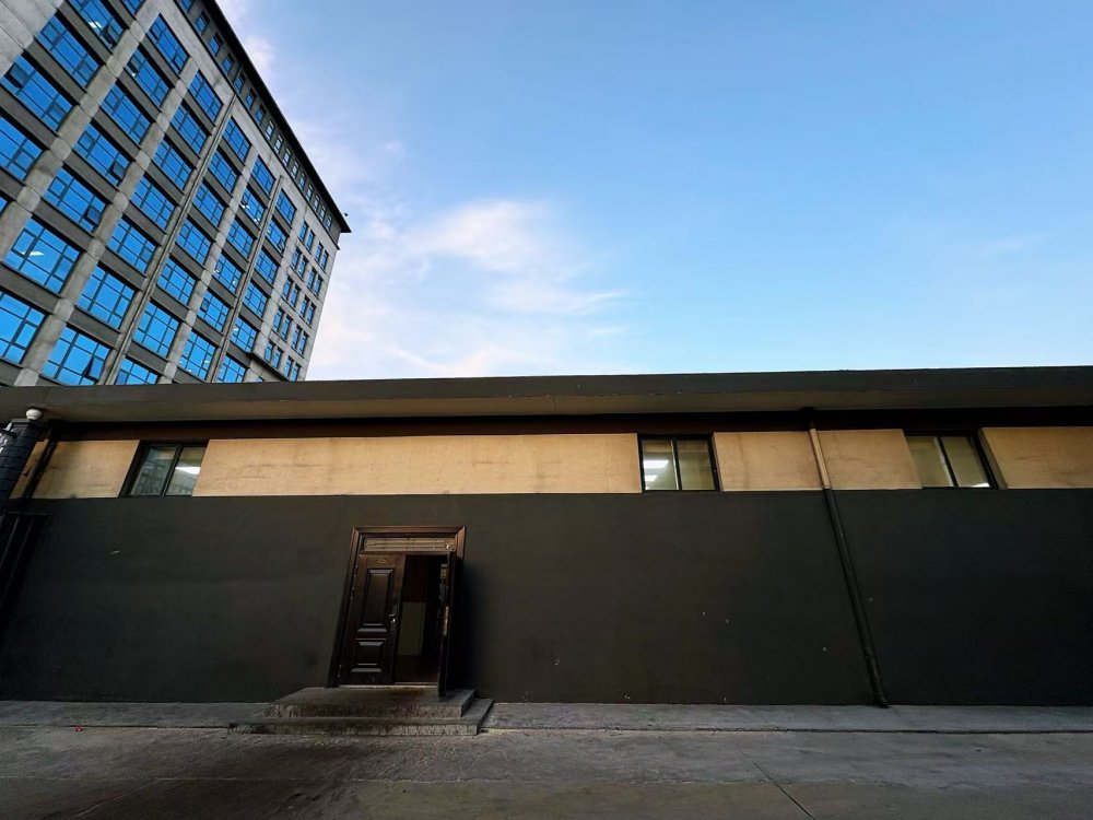 “建精品護安全”承諾兌現(xiàn)！陜煤建設韓城分公司土建六項目部承建的下峪口煤礦“民生廊橋”貫通驗收