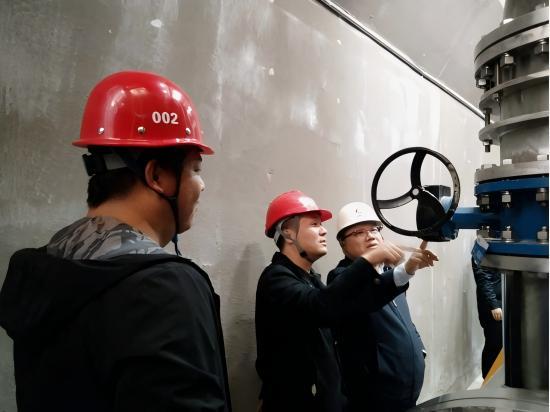 筑路架橋十余載，我們與改革共成長(zhǎng)