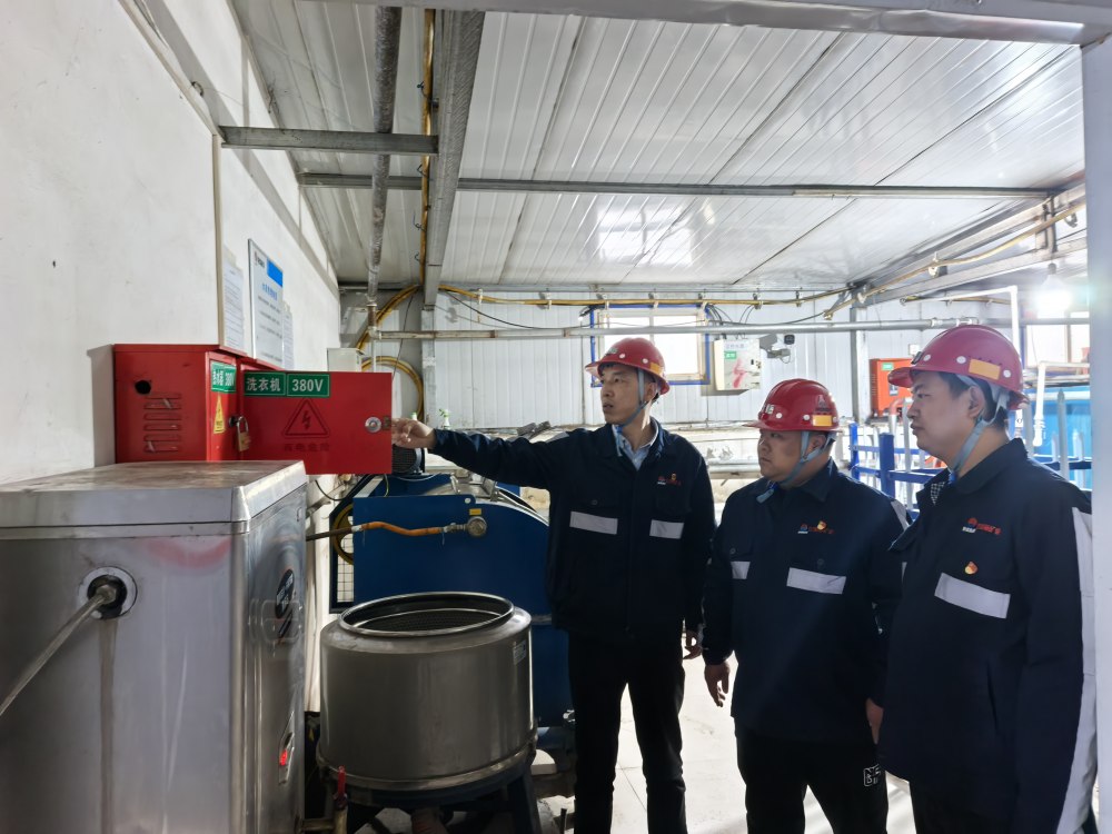 陜煤建設(shè)礦建三公司：冬季筑牢安全網(wǎng)  實干護(hù)航生產(chǎn)路