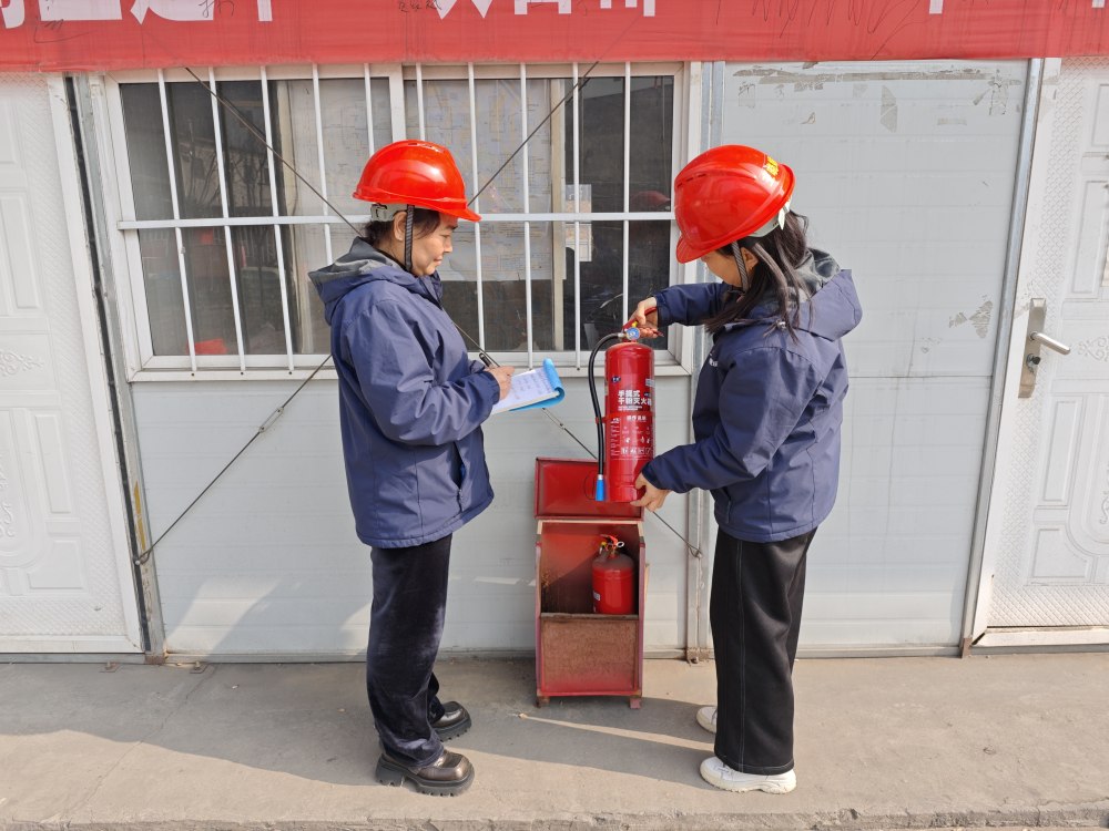 工地綻芳華，她們了不起！