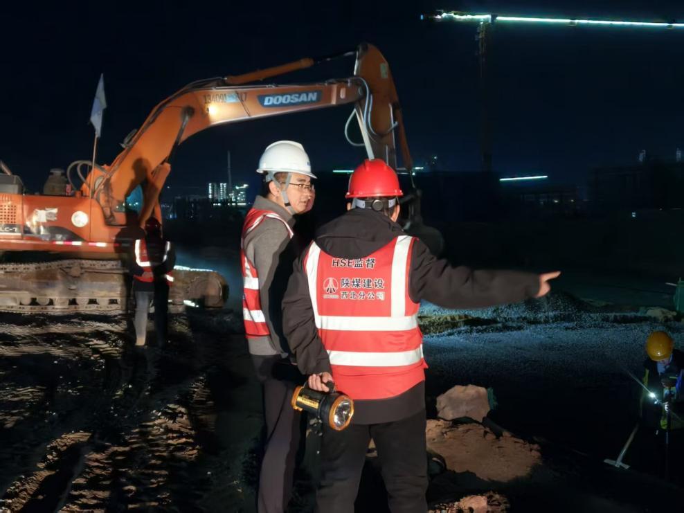 陜煤建設(shè)西北分公司土建第三項目部：夜戰(zhàn)攻堅保節(jié)點 逆風(fēng)前行顯擔(dān)當(dāng)