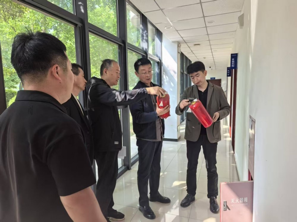 陜煤建設(shè)川耀（空港、智慧泊車）公司：筑牢安全防線   護(hù)航平安五一