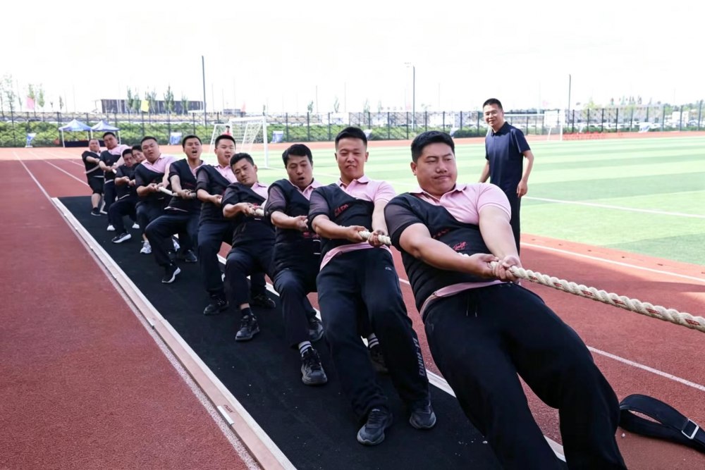 陜煤建設(shè)煤礦運(yùn)營服務(wù)分公司：揮汗染春色，并肩筑友情